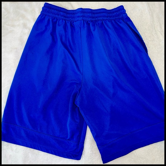 Nike DriFit πβ½οΈπ₯πππ»ββοΈβΉπ»ββοΈLRG Mens Shorts White Drawstring Two Pockets - Picture 10 of 16